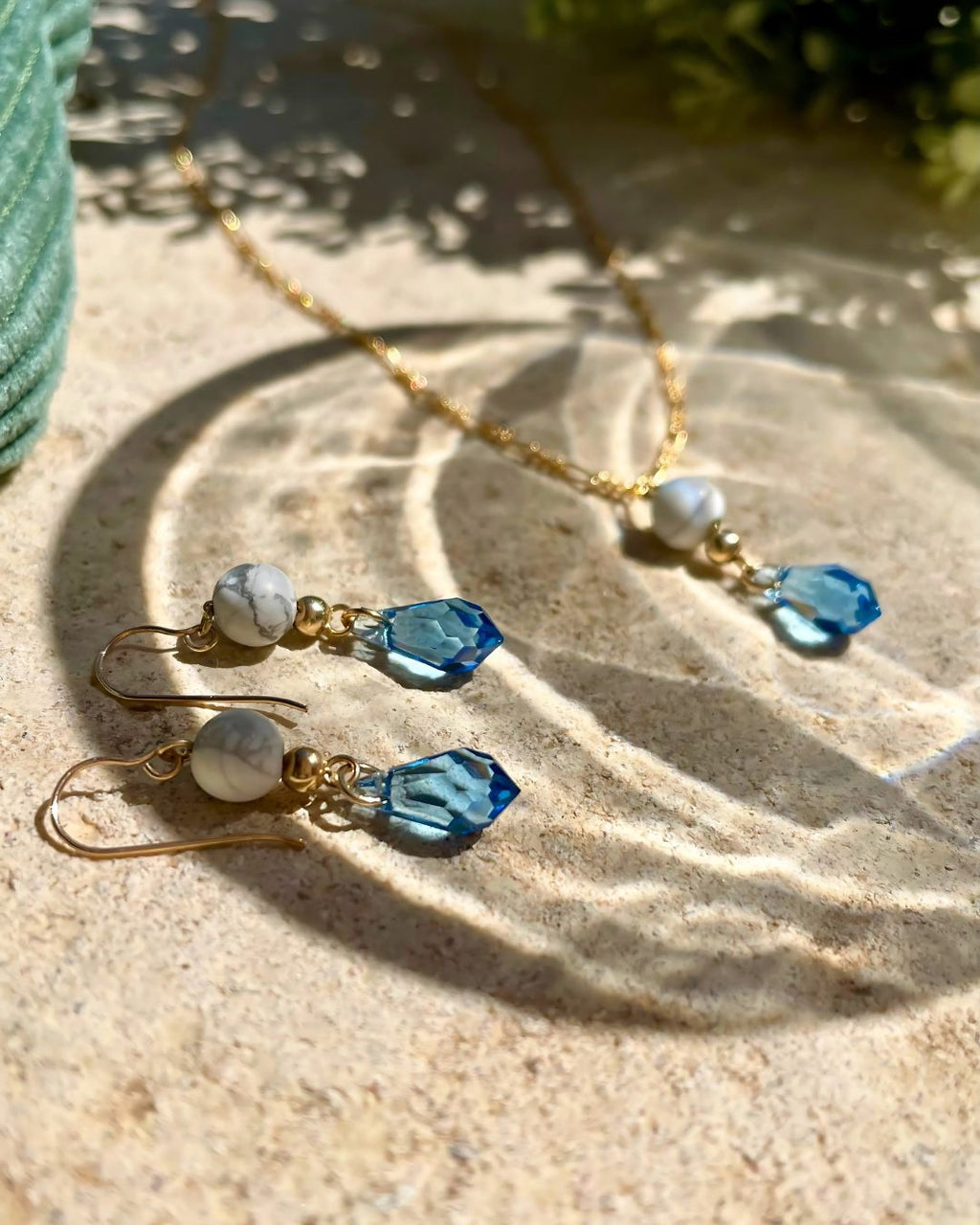 Boucles d'oreilles goutte de cristal